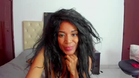 Luissa online show from 02-11-25, 05:18