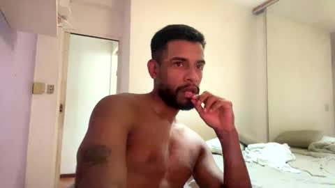 Hot boy online show from 02-10-26, 03:32