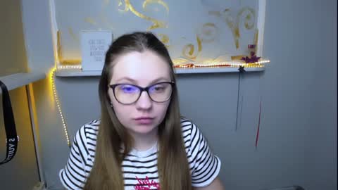 Luiza online show from 12-14-24, 07:29