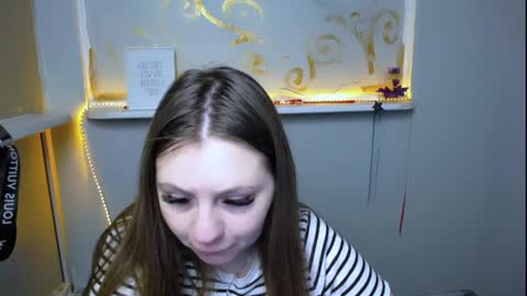 Luiza online show from 12-22-24, 07:33