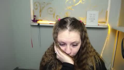 Luiza online show from 01-14-25, 07:48