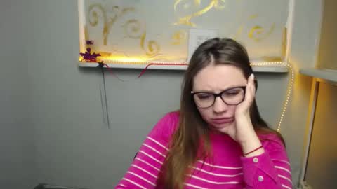 Luiza online show from 02-03-25, 09:19