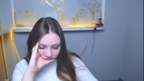 Luiza online show from 02-20-25, 08:06