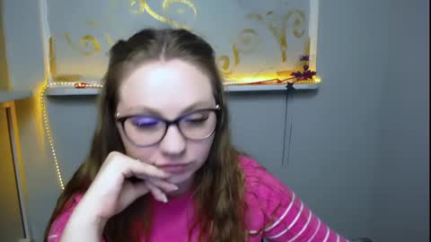 Luiza online show from 02-24-25, 01:10