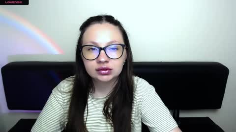 Snapshot of luizaheems_ chatting on 06-05-26, 06:42 Luiza online show from 06-05-26, 06:42