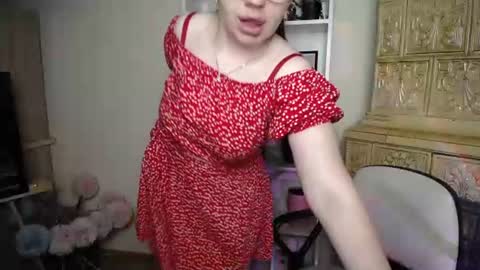 Snapshot of luizaheems_ chatting on 06-22-26, 06:10 Luiza online show from 06-22-26, 06:10