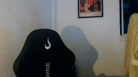 Snapshot of luizapop chatting on 07-03-26, 10:38 luizapop online show from 07-03-26, 10:38