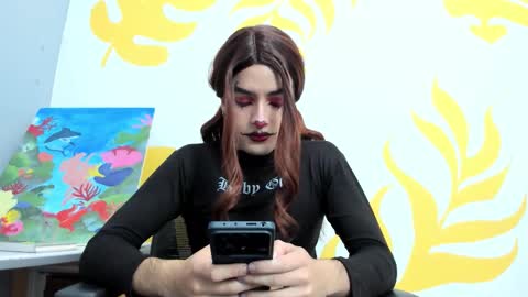 Luka Castillo online show from 10-27-25, 09:19