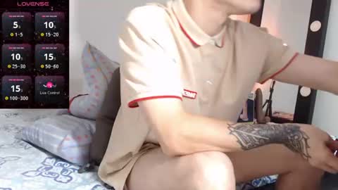 Snapshot of lukarizzox chatting on 06-27-26, 07:30 Lukarizzox independent model online show from 06-27-26, 07:30