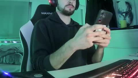 lukasschoetz online show from 03-07-25, 07:49