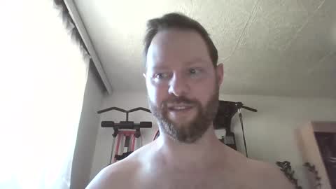 Snapshot of luke91_t chatting on 05-27-26, 01:52 luke91_t online show from 05-27-26, 01:52