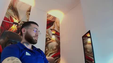 LUKE online show from 11-18-25, 01:26