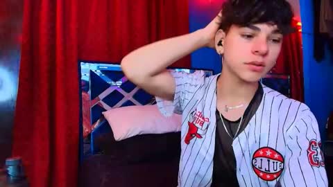 Luke online show from 05-06-26, 03:28