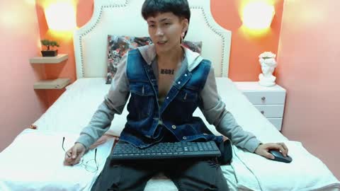 LUKE MORGANS  online show from 01-28-25, 08:04