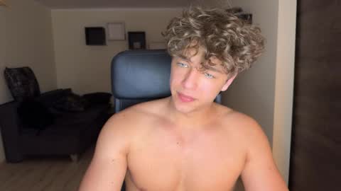 lukedesirable online show from 05-25-26, 09:10
