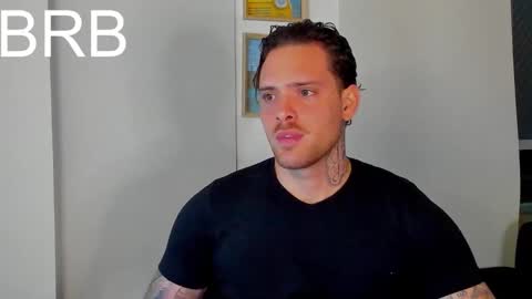 Snapshot of lukeglanton17 chatting on 05-29-26, 03:21 Luke online show from 05-29-26, 03:21