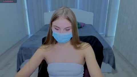 lukeriamoon online show from 09-17-25, 05:31