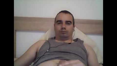 Snapshot of lukixxxx chatting on 02-01-26, 06:28 lukixxxx online show from 02-01-26, 06:28