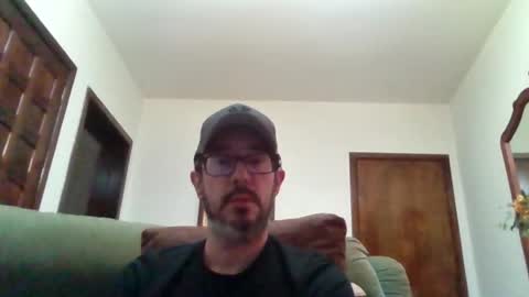 Luke online show from 06-19-26, 01:21