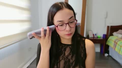 Luli online show from 04-22-26, 01:23
