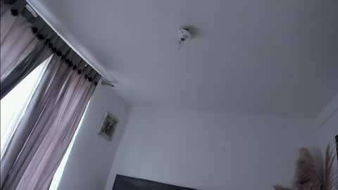 lulu10541697 online show from 06-08-26, 06:30