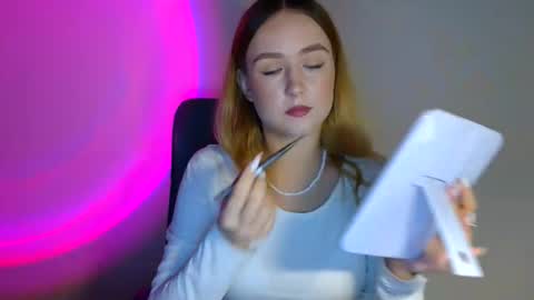 Lulu Baby18 online show from 11-21-25, 08:13