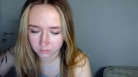 Lulu Baby18 online show from 05-11-26, 07:22