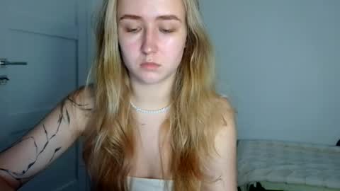 Lulu Baby18 online show from 06-14-26, 10:17