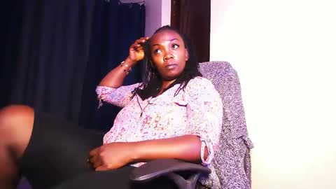 lulu_sparks1 online show from 02-07-26, 04:05