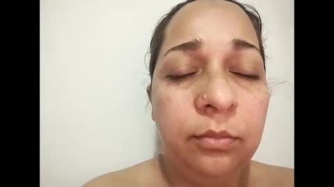  Lulu  online show from 09-29-25, 11:04