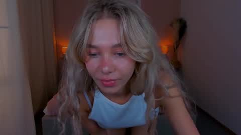 Alise online show from 06-23-26, 03:43