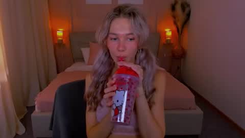 Alise online show from 07-19-26, 12:31
