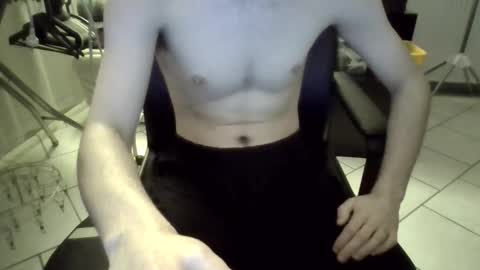 Snapshot of luluarsss chatting on 03-01-26, 10:23 luluarsss online show from 03-01-26, 10:23