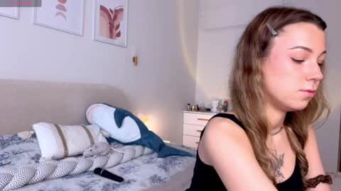 lulu berry online show from 05-14-26, 02:40