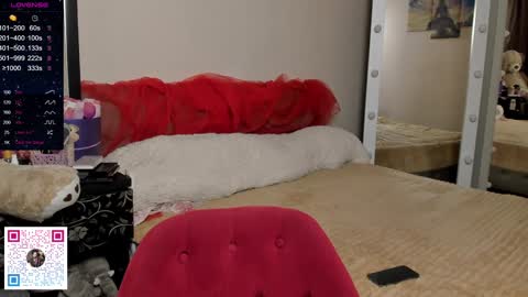 luluu_l online show from 12-06-24, 12:45