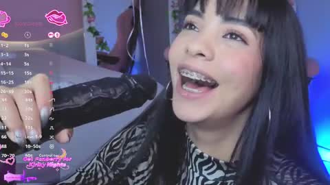 Lulu online show from 06-19-26, 07:50