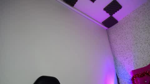 Luly online show from 09-13-25, 04:56