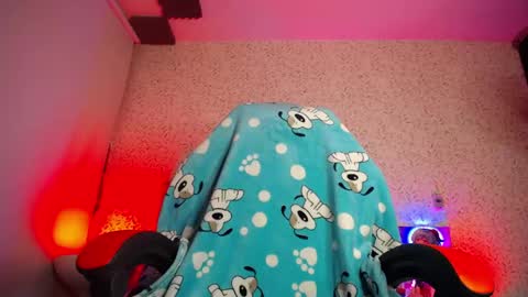 Luly online show from 05-05-26, 03:36