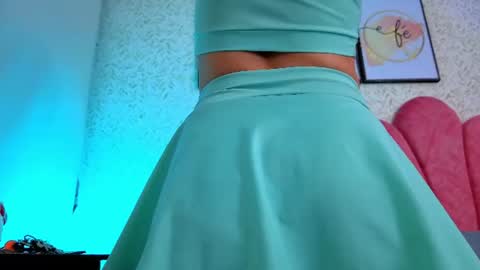 Snapshot of luly_blue chatting on 06-23-26, 05:16 Luly online show from 06-23-26, 05:16