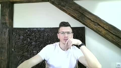 Andrew independent model 2000-0000 CET daily online show from 05-11-26, 12:44