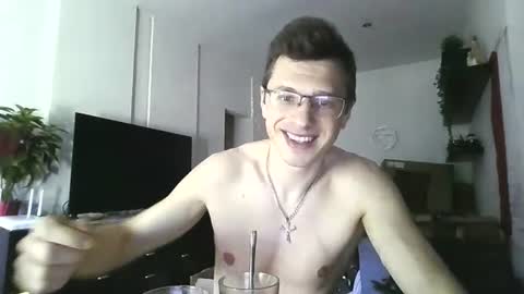 Andrew independent model 2000-0000 CET daily online show from 06-25-26, 03:16
