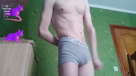 Snapshot of lumberxxxx chatting on 10-22-25, 01:44 lumberxxxx online show from 10-22-25, 01:44