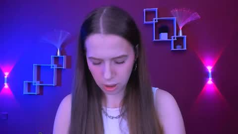 Sweet Lumi online show from 05-13-26, 07:39