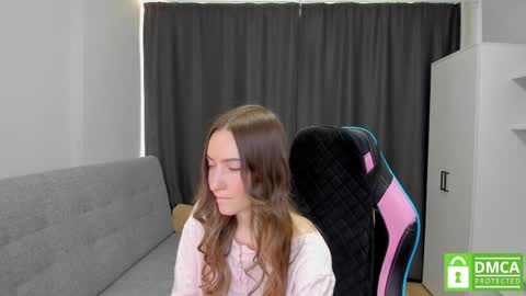 Snapshot of luminaya chatting on 03-30-26, 10:49 Naya online show from 03-30-26, 10:49