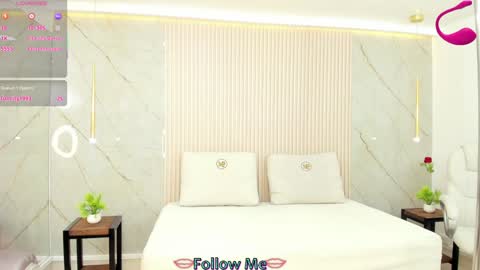 luminous__queen online show from 02-09-25, 02:06