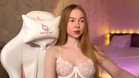 Sia online show from 02-03-26, 06:46