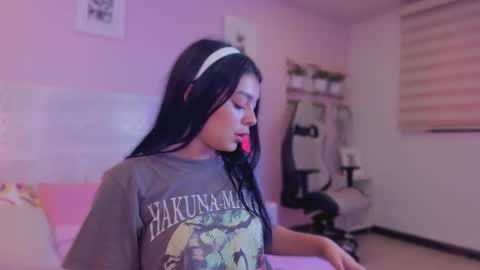 lummii_ online show from 02-07-26, 07:06