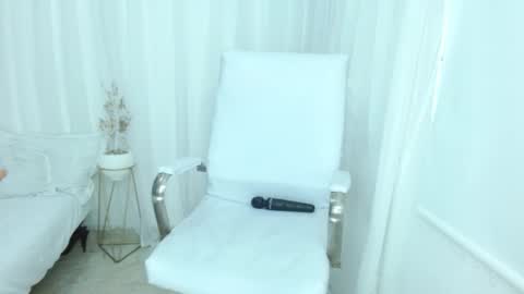 lun25apaixonad online show from 03-10-26, 11:10