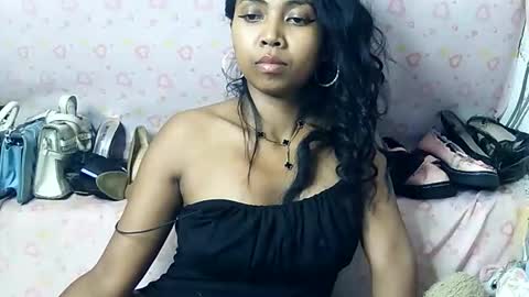 Luna online show from 04-01-26, 02:47