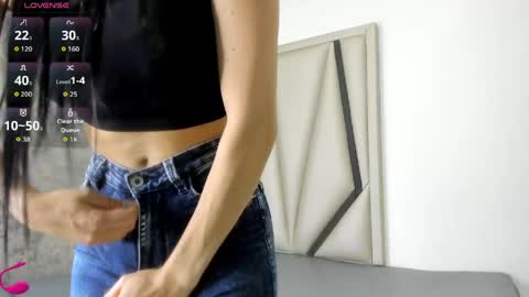 Luna online show from 05-01-26, 11:48
